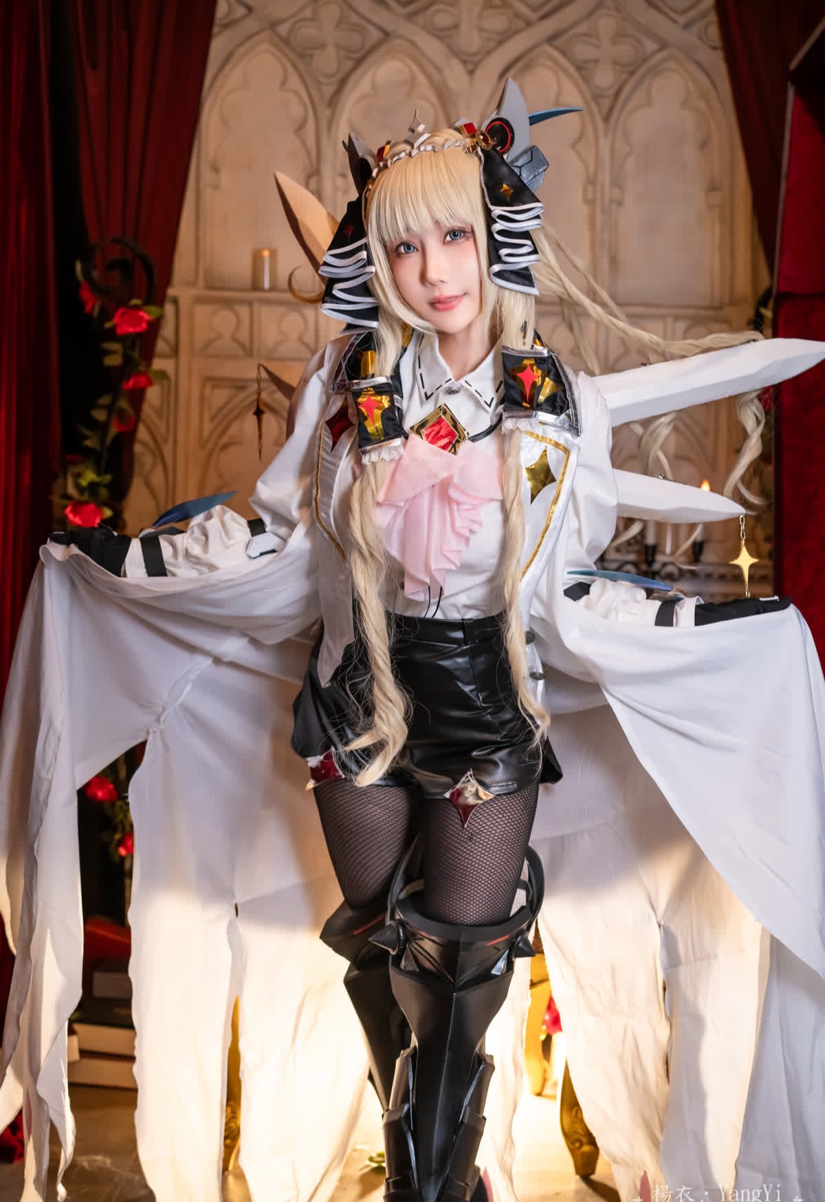 楊衣Yangyi – 全套16期&随包视频[5.3G-2025.10]