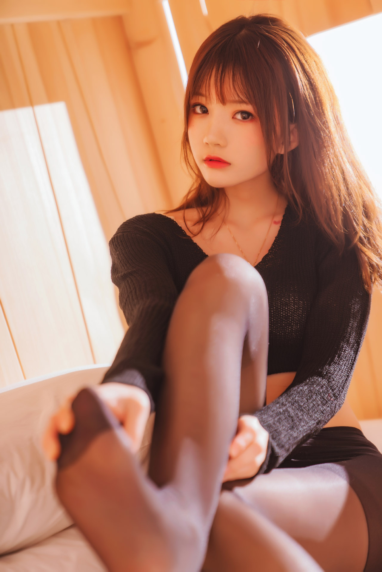 桜桃喵 – 全套222套&随包视频[130G-2025.10]