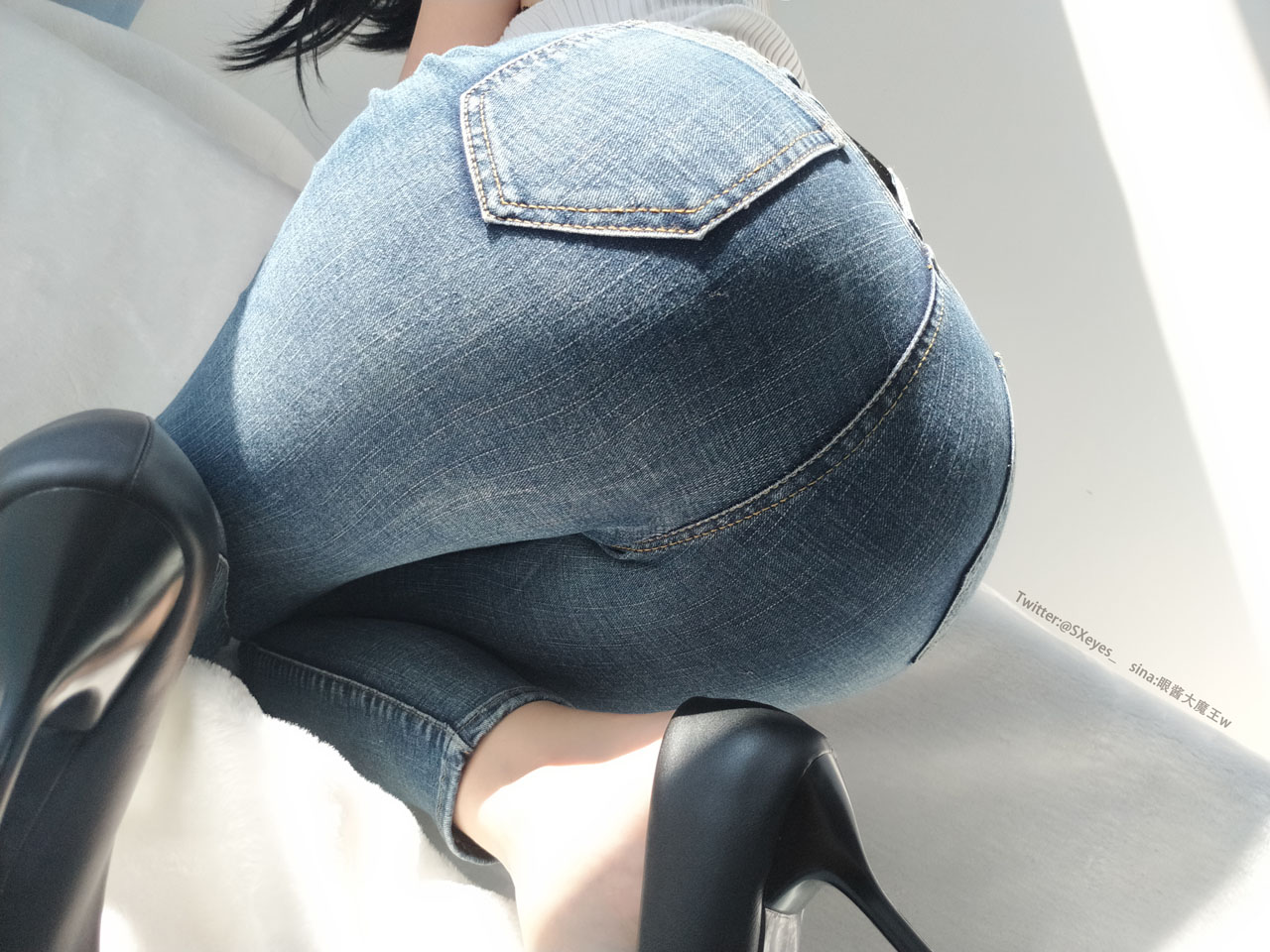 眼酱大魔王w(极高颜值) – 全套含会员125期&随包视频[20.4G-2025.10]