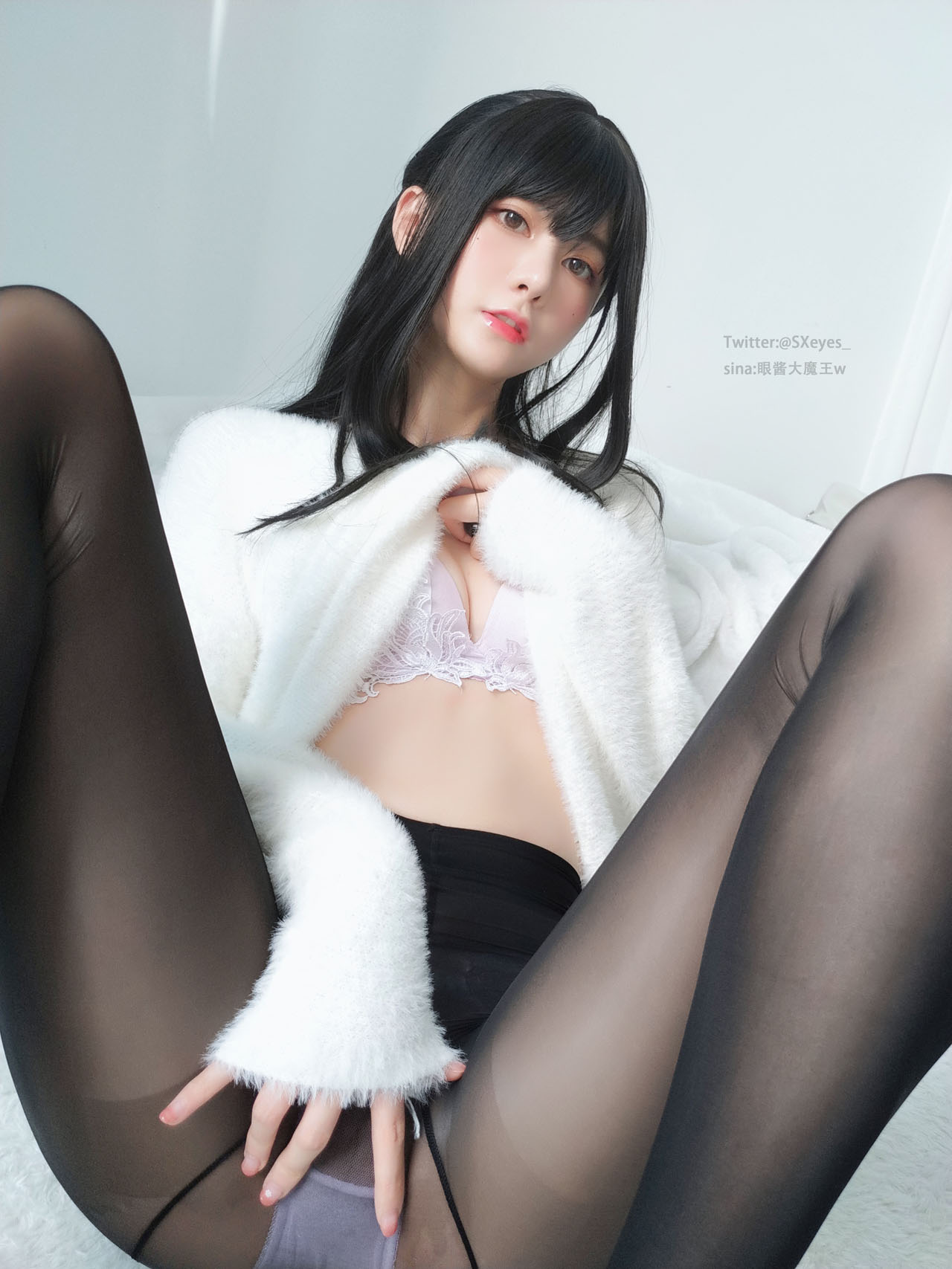 眼酱大魔王w(极高颜值) – 全套含会员125期&随包视频[20.4G-2025.10]