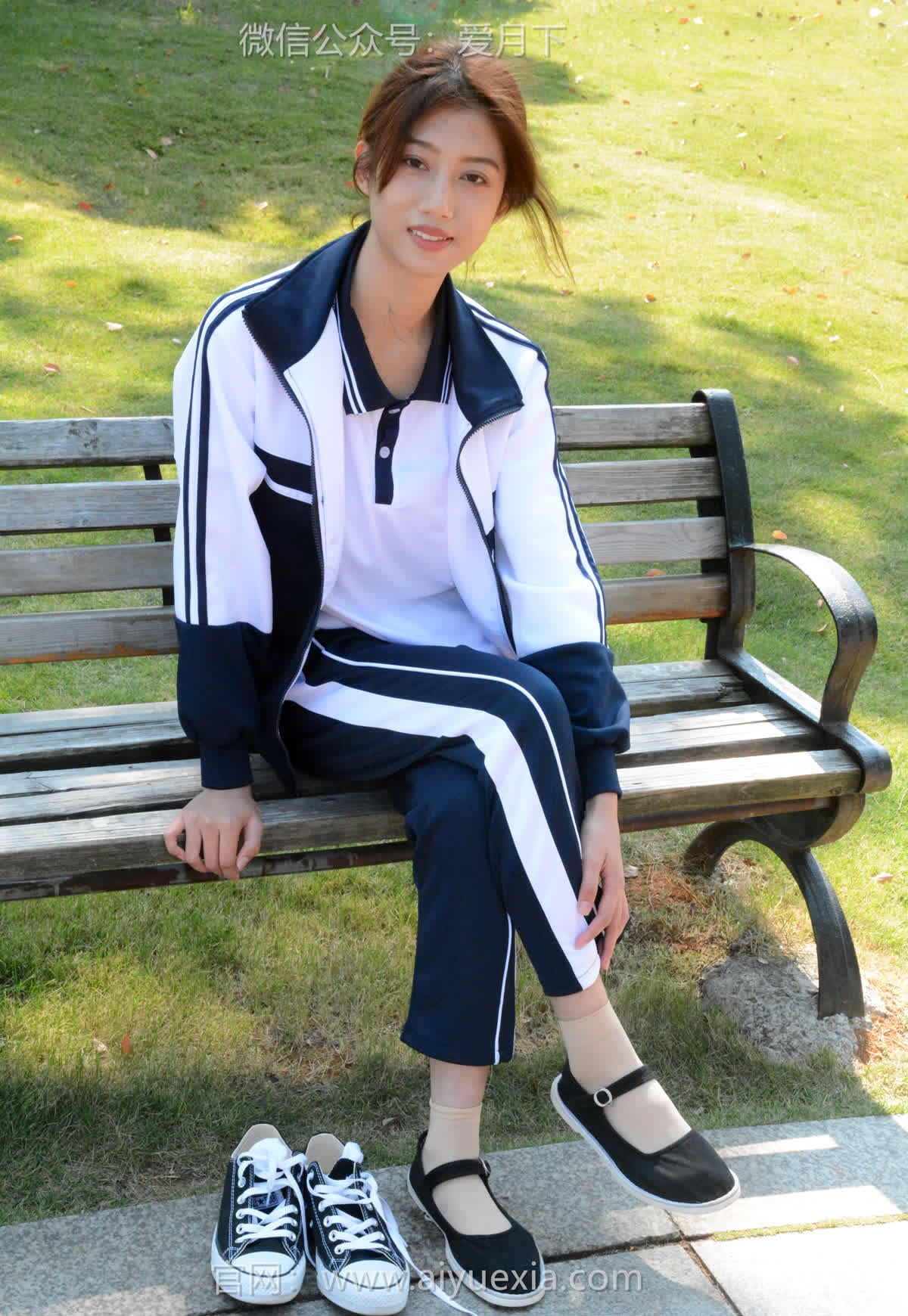 月下摄影 – 全套合集7期&视频[42G-2024.9新发]