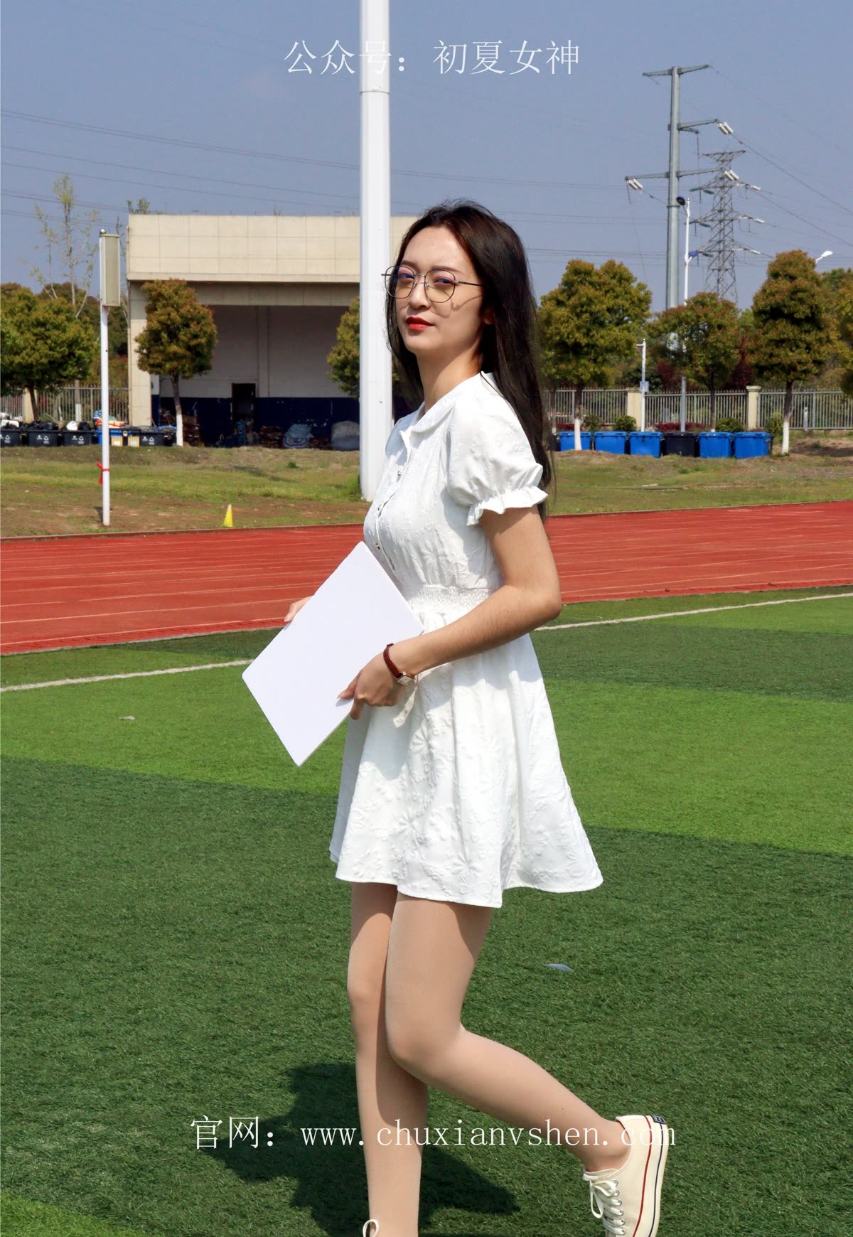 初夏女神 – 全套283期&4K视频合集[1364G-2025.10]