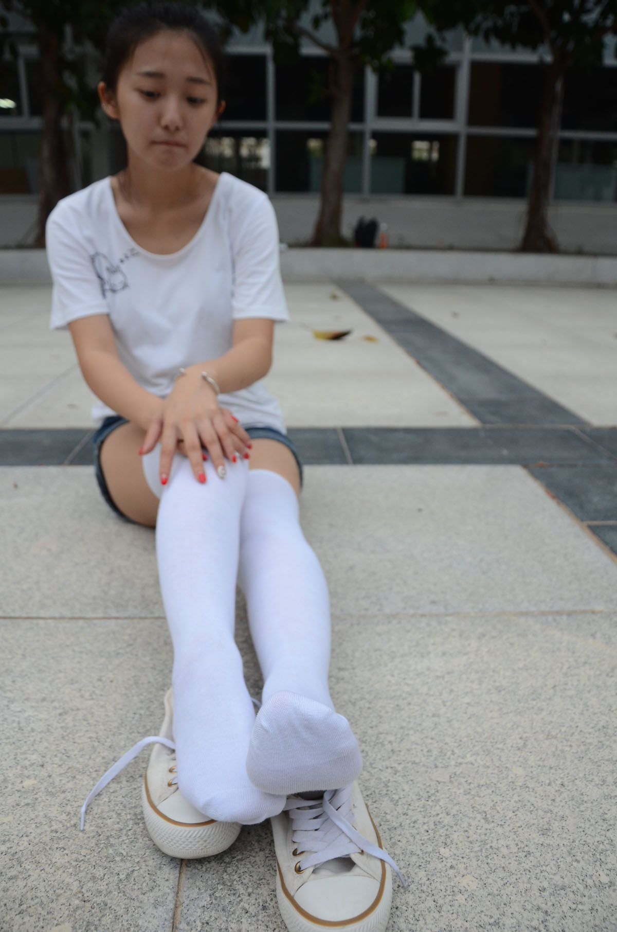 [合集]恋足系列《战前女神》套图143期+特辑+封山之作打包[32.6G]