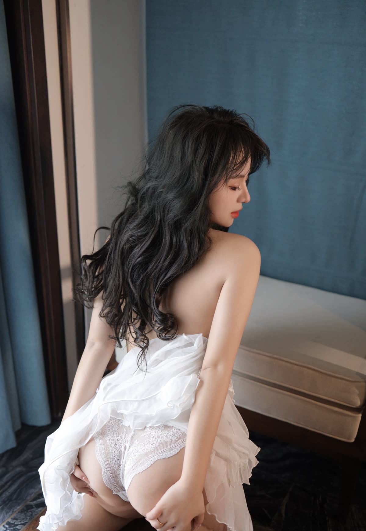 沈思怡 – 内购无水印合集[3套-2025.2]