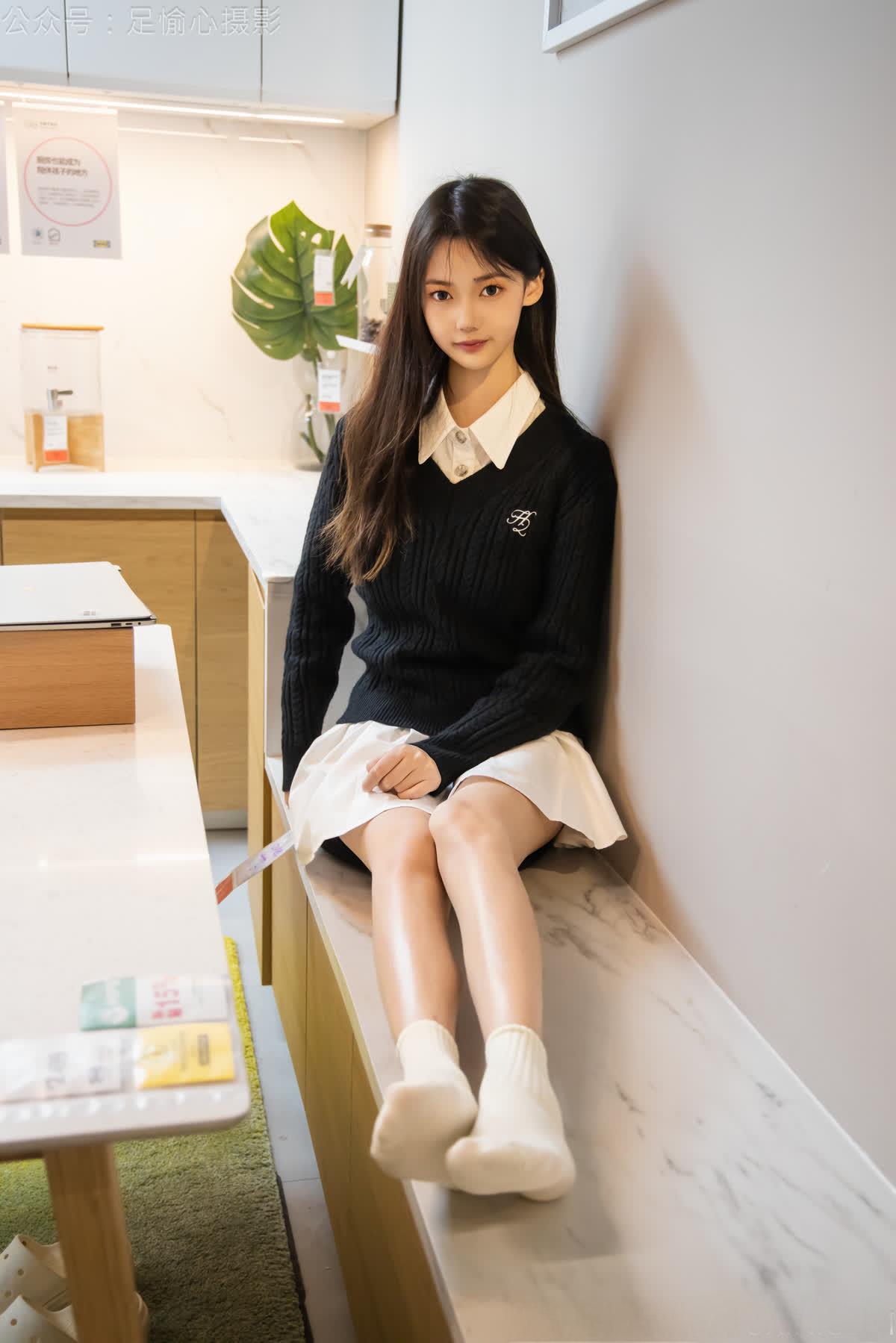 足愉心 – 少女美足美图视频7期[88G-2025.10新发]