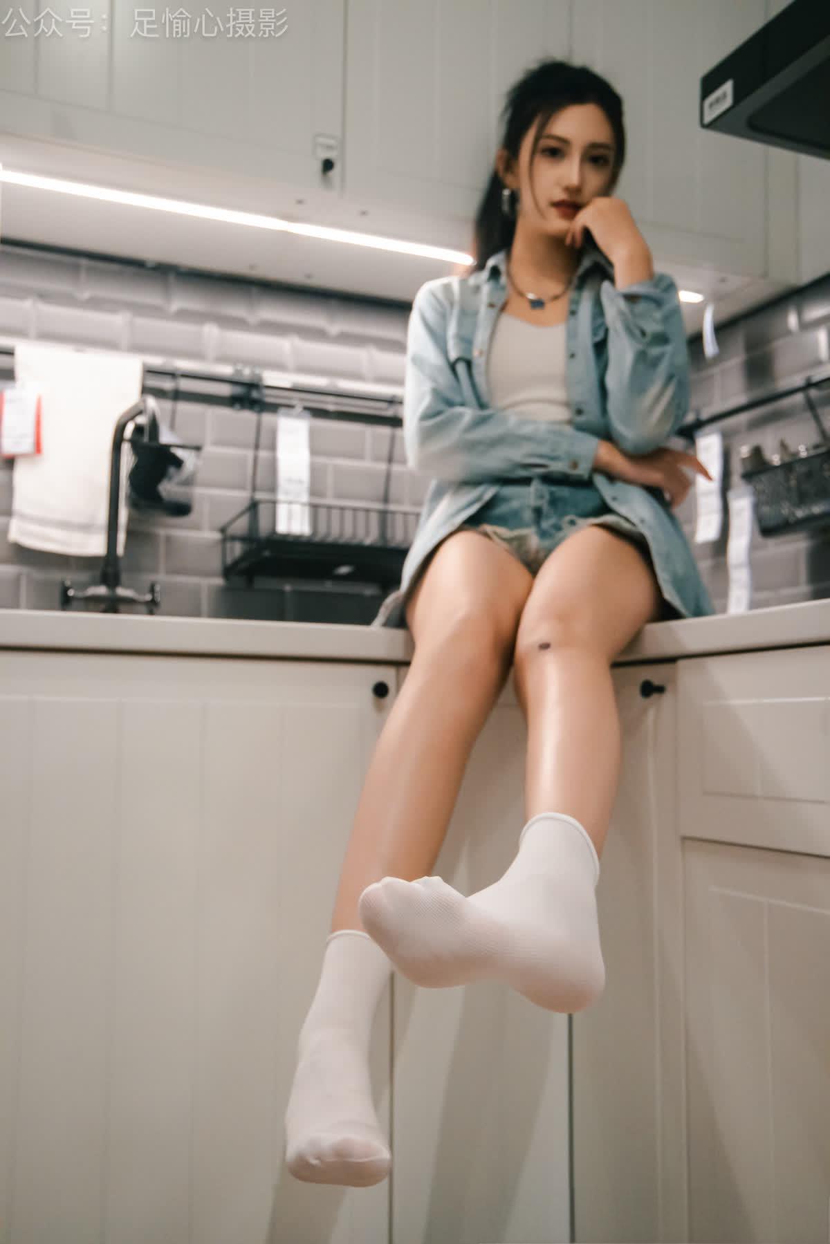 足愉心 – 少女美足美图视频7期[88G-2025.10新发]
